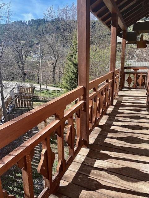 Appartement Avec Vue Et Jardin Formiguères Zewnętrze zdjęcie